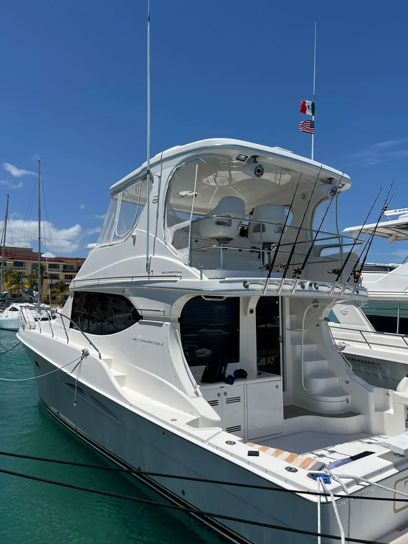 48 ft Silvertone Fishing Boat